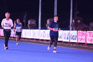 BIB: 
                            <button type="button" onclick="openModal(24162847)" class="btn btn-primary btn-sm float-right btn-popup" data-toggle="modal" data-target=".modal-high-quality">
                        <i class="fas fa-shopping-cart"></i> Add to Cart
                    </button>
                                            <button type="button" onclick="isThisMe(24162847, true)" class="btn btn-success btn-sm float-right btn-popup btn-isme hidden" data-toggle="tooltip" data-placement="bottom" title="นี่คือรูปของคุณใช่ไหม คลิกที่นี่เพื่อเอาเข้าอัลบั้ม">
                        <i class="fas fa-plus"></i> Add to album
                    </button>
                    <button type="button" onclick="isThisMe(24162847, false)" class="btn btn-warning btn-sm float-right btn-popup btn-isnotme hidden">
                        <i class="fas fa-ban"></i> Remove from album
                    </button>